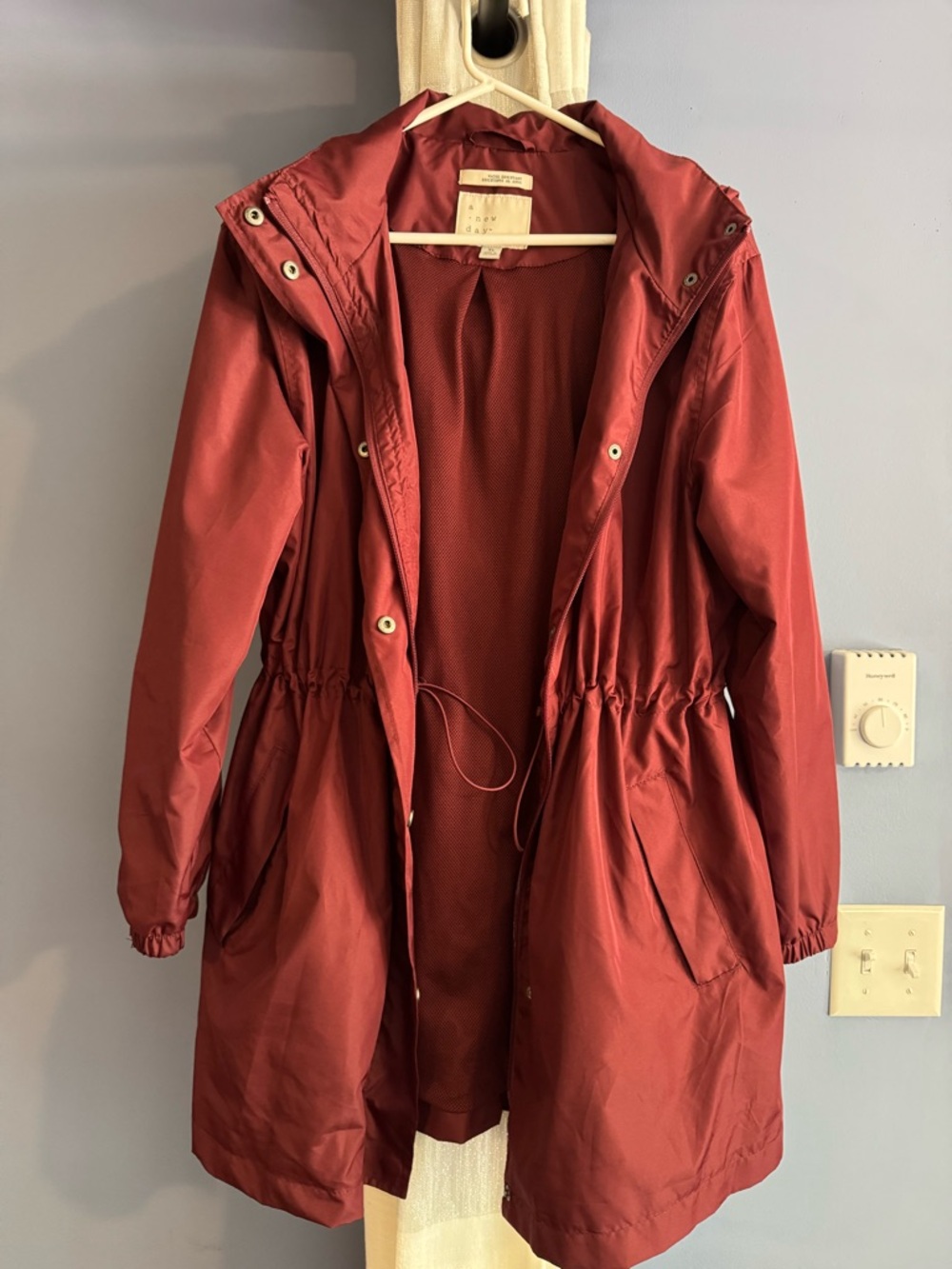 a new day Women's Hooded Anorak Jacket in Brick Red